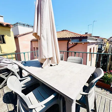 San Marco Romantic Views شقة *
